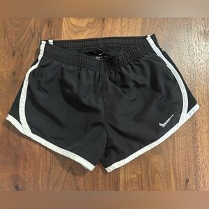 Nike girls size 5 Black and white dri fit authentic tempo Athletic Shorts